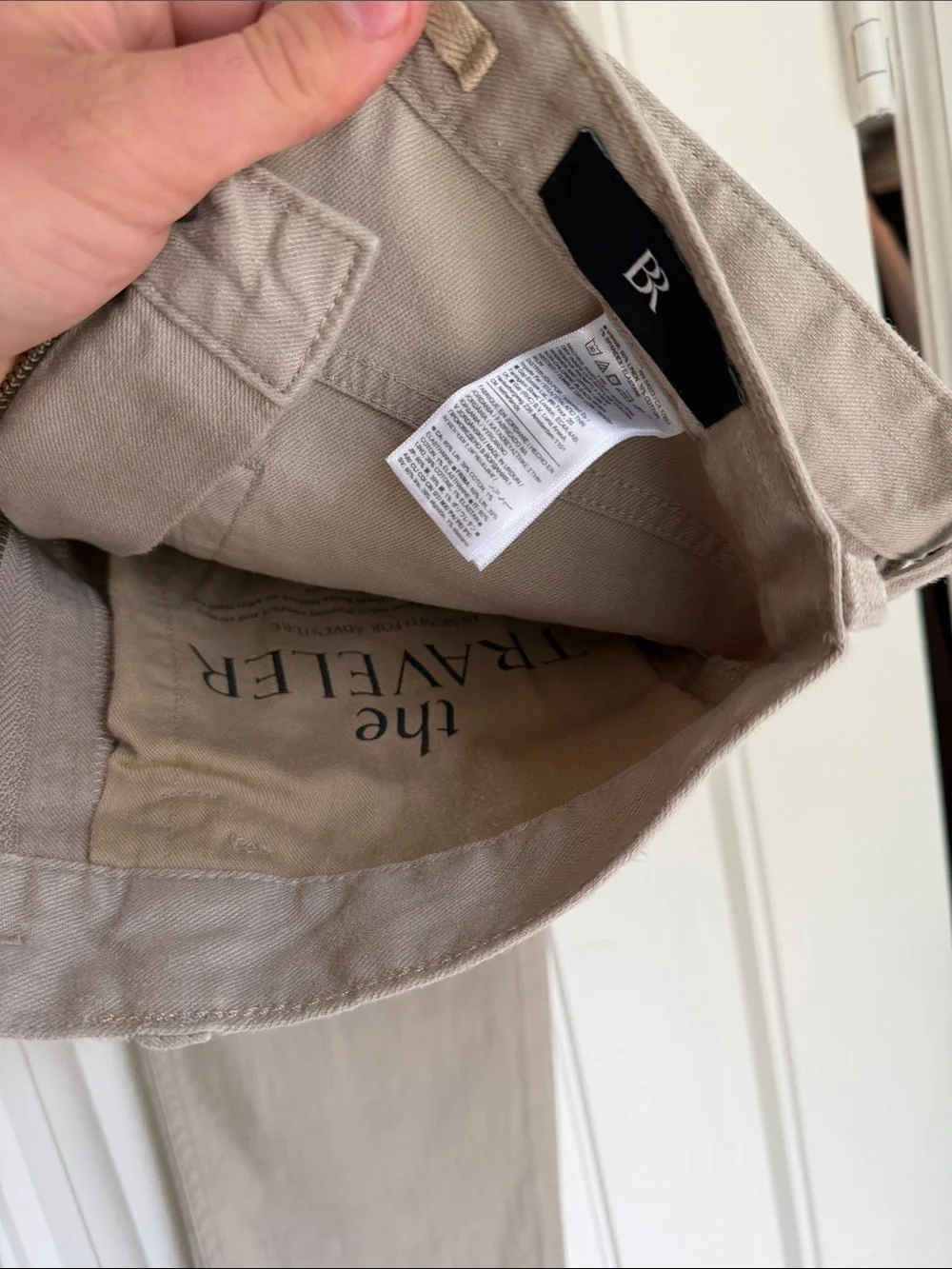 The Traveler Men's Khaki Linen Slim Fit Pants Banana Republic